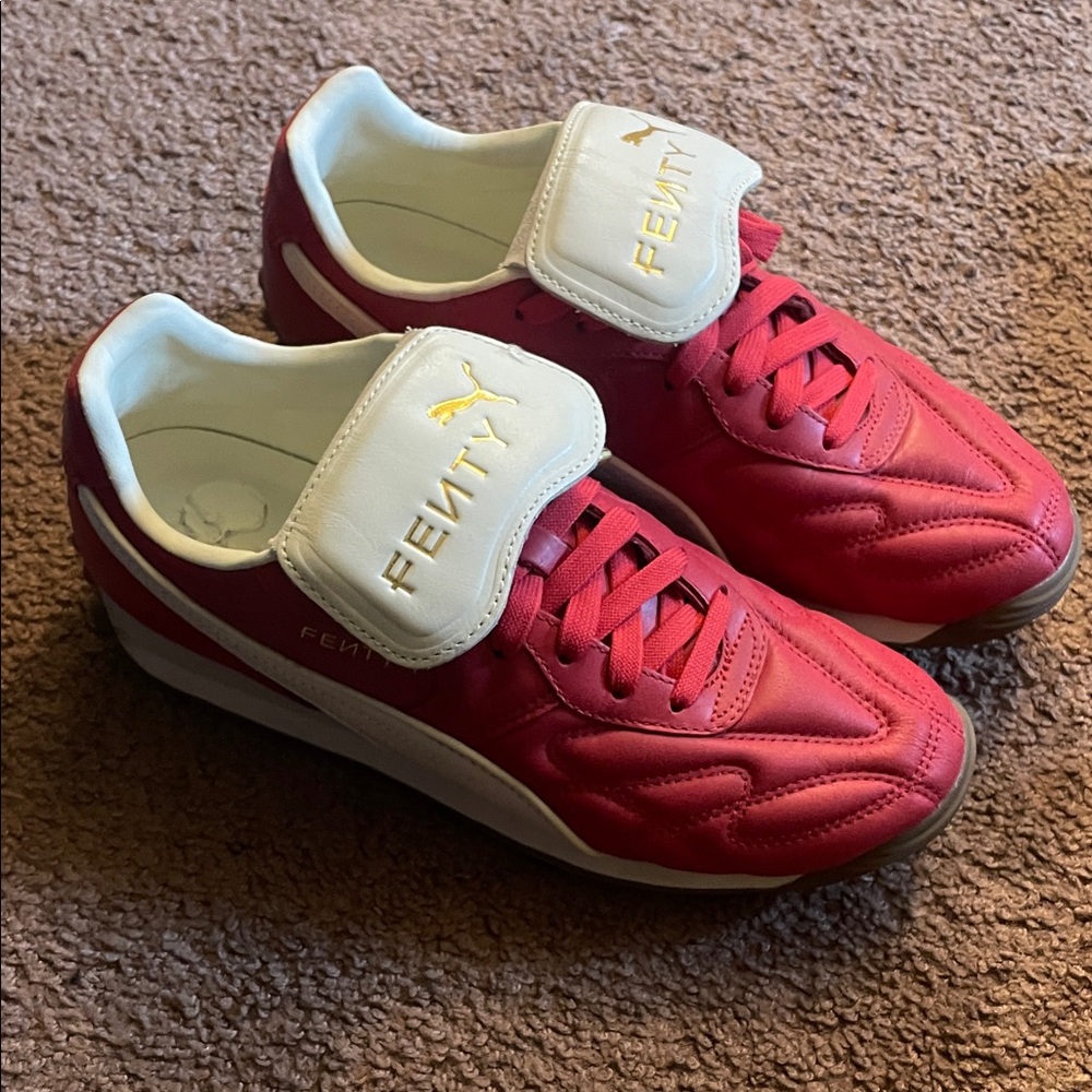 Fenty Women's Red and White Sneakers